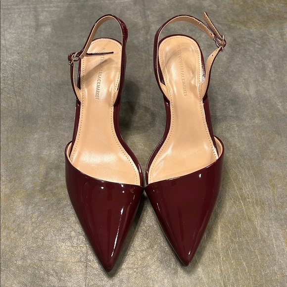 White House Black Market Asymmetrical Slingback Refined Red - Picture 2 of 8